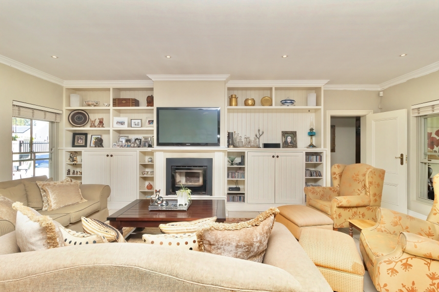 5 Bedroom Property for Sale in Tokai Western Cape